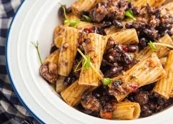 Rigatoni Pasta With Minced Lamb And Beef