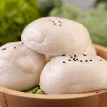 delicious_steamed_kosher_veal_buns