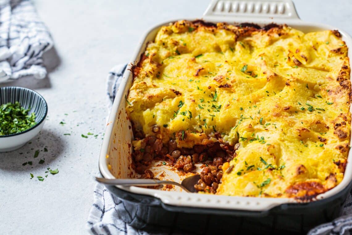 super_tasty_traditional_homemade_cottage_pie