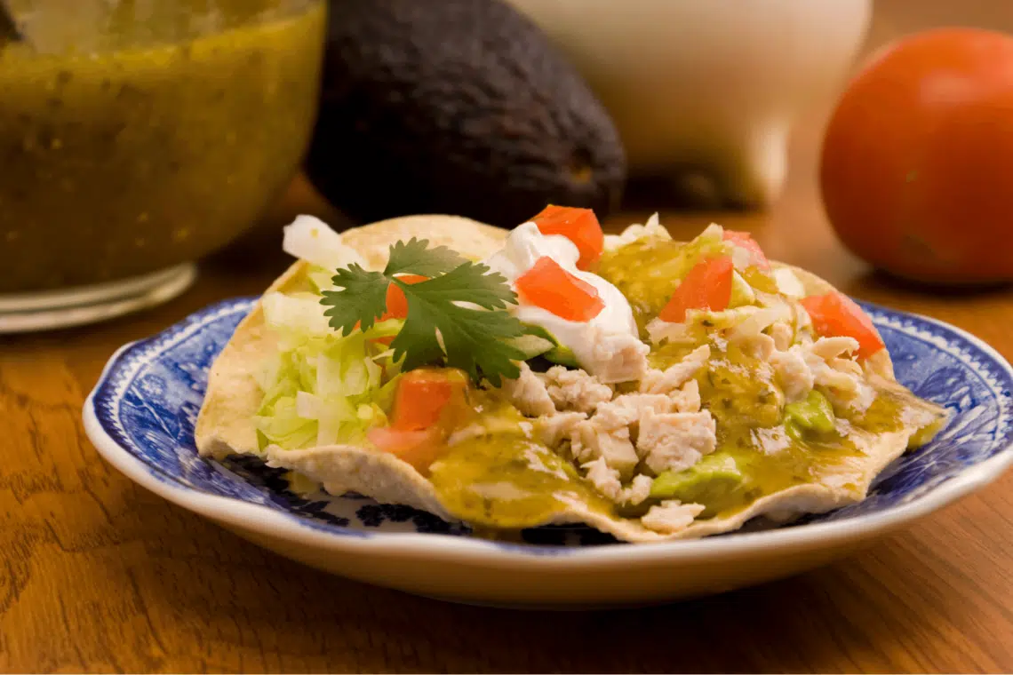 Quick And Easy Chicken Tostada Recipe