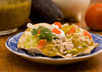 Quick And Easy Chicken Tostada Recipe