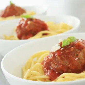 Three Healthy Italian Giant Meatballs Recipe Served In A White Bowl