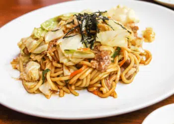 Quick And Easy Yakisoba