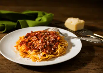 The Best Spicy Pepperoni Bolognese
