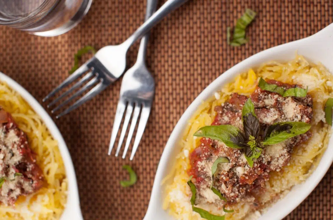 Healthy-Spaghetti-Squash-With-Meat-Sauce