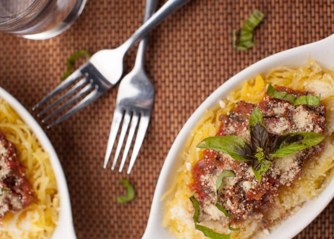 Healthy Spaghetti Squash With Meat Sauce