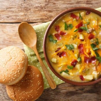 Easy Creamy Cheeseburger Soup Recipe With Burger Buns On The side