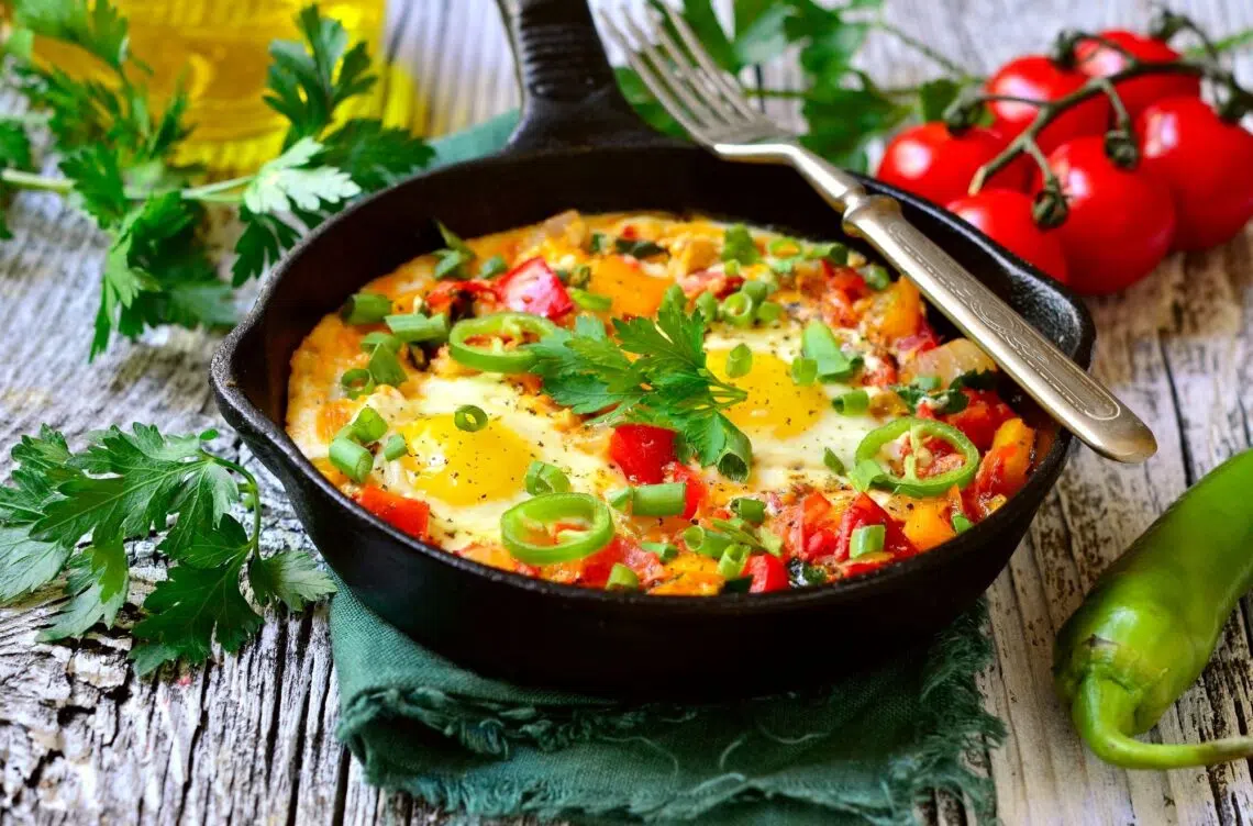 Paleo Breakfast Skillet With Tomatoes And Chili On The Side