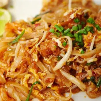 Easy Chicken Pad Thai Recipe