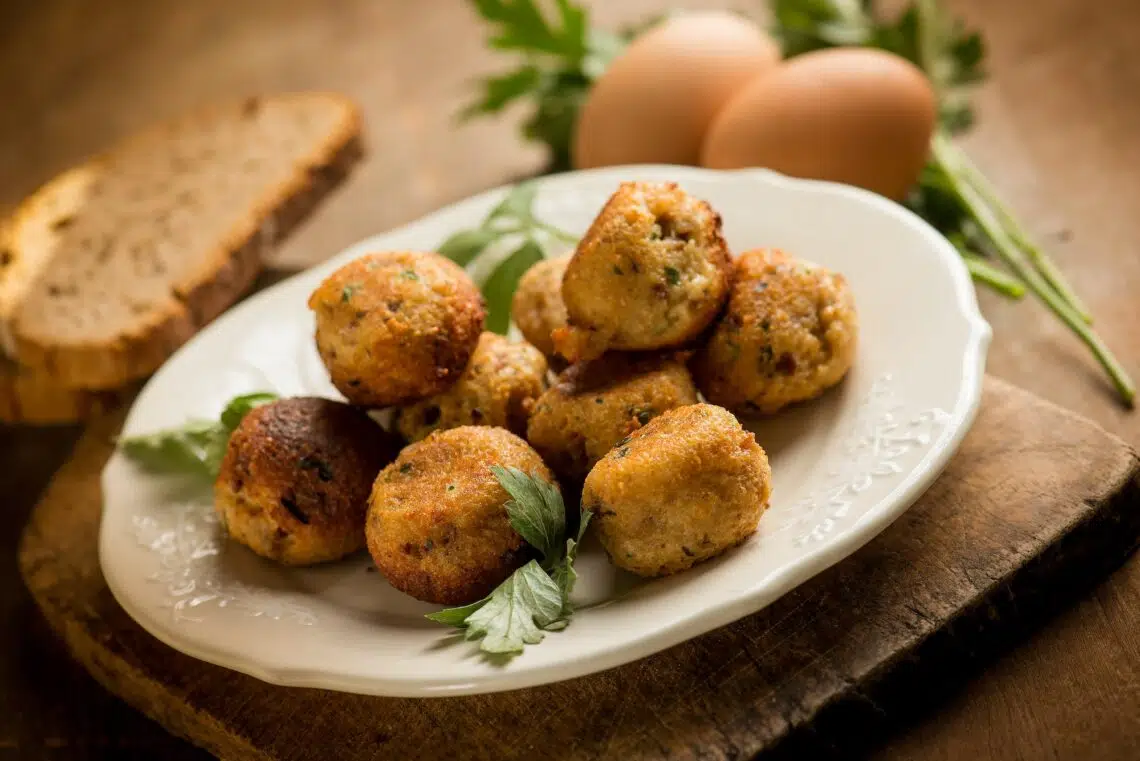 Fluffy Fish Meatballs With Potatoes Recipe