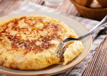 Delicious Omelette With Mince Leftovers